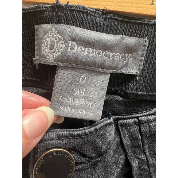 Democracy Black Distressed Stretchy Skinny Jeans - 6 - Picture 5 of 8